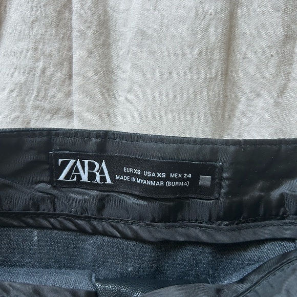 Black Zara A-Line Faux Leather Skirt with Gold Buttons - Picture 5 of 5